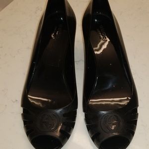 Gucci low wedge sandals